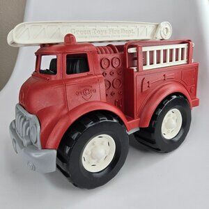 GREEN TOYS Red Fire Department Truck w/ Extendable Ladder & 2 Detachable Ladder